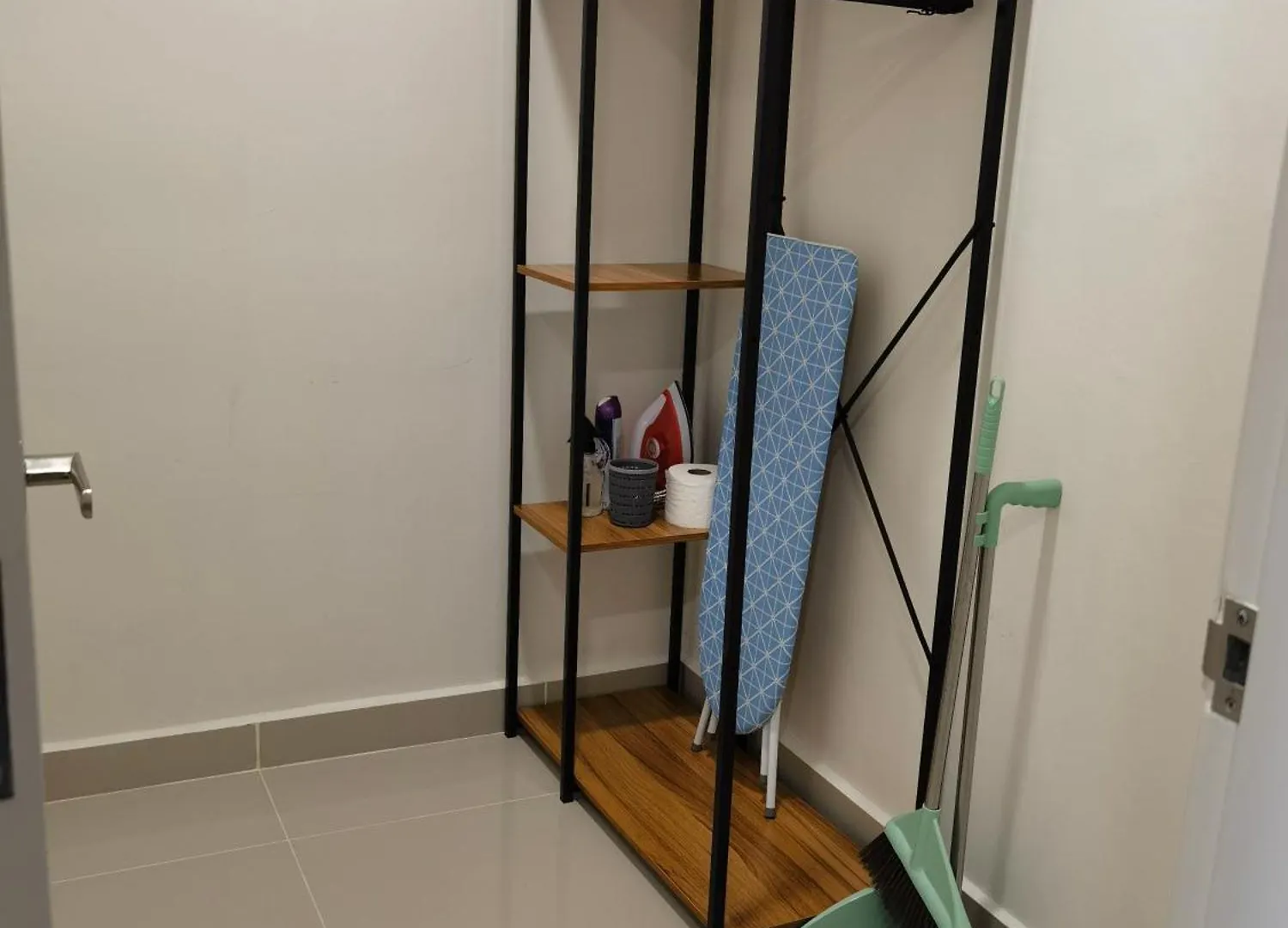 Hs Homestay Shore Pasar Besar Dan Kk Plaza Kota Kinabalu 0*,  Malaysia