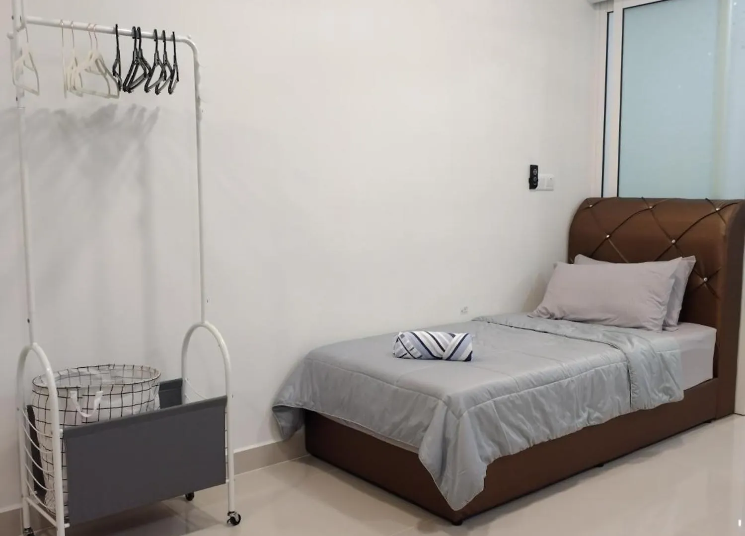 Aparthotel Hs Homestay Shore Pasar Besar Dan Kk Plaza Kota Kinabalu
