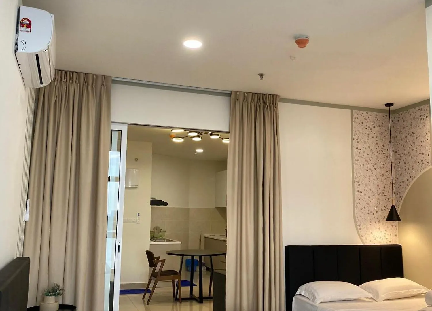 Aparthotel Hs Homestay Shore Pasar Besar Dan Kk Plaza Kota Kinabalu